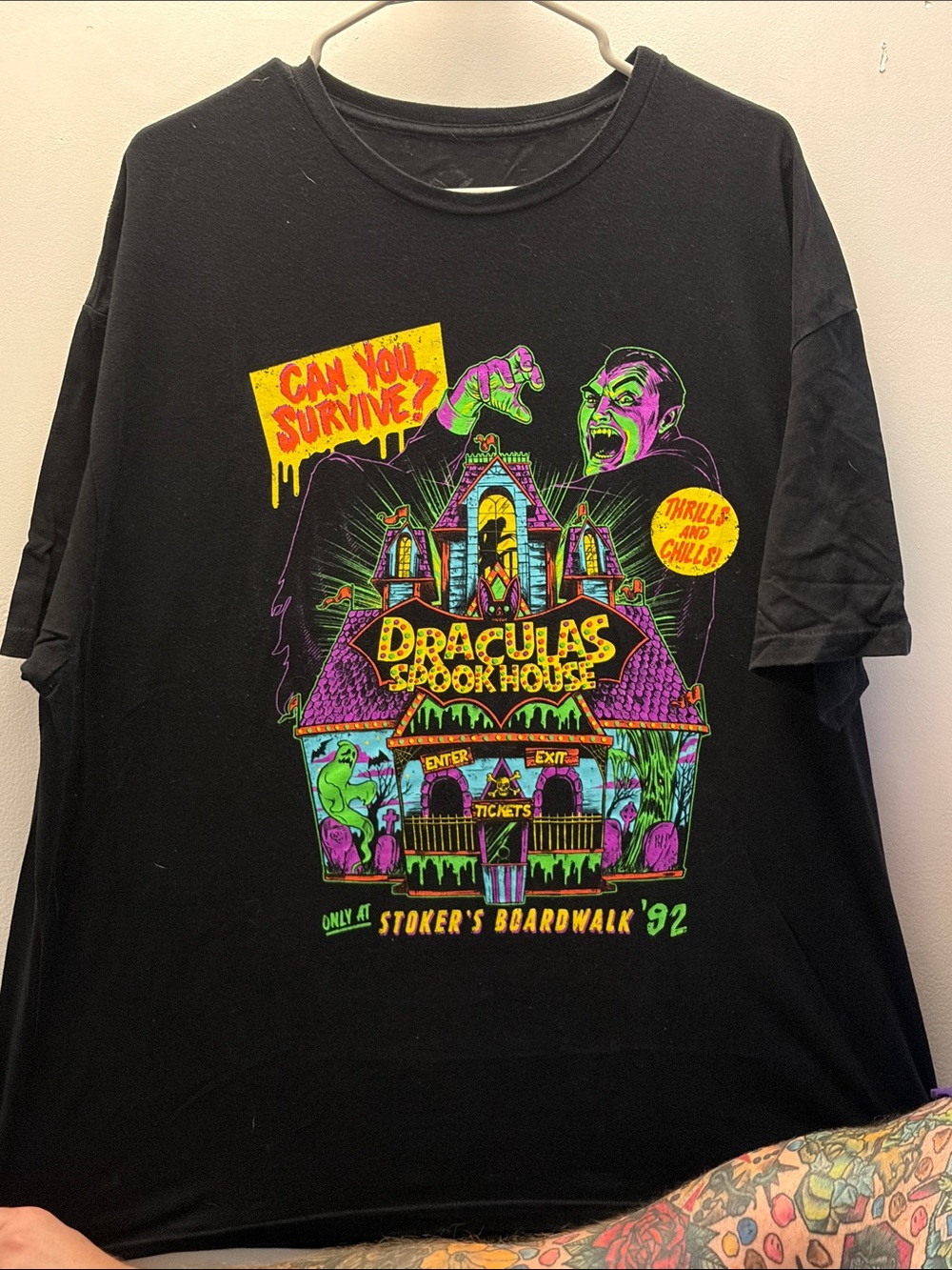 Dracula’s spook house horror tee